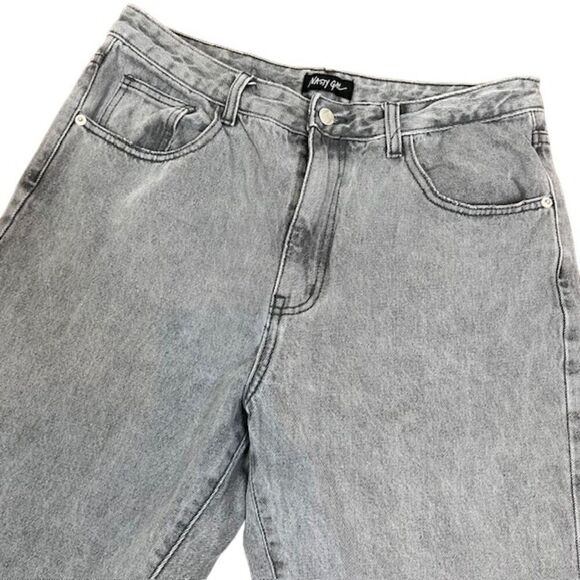 Nasty Gal Light Wash Black Denim Relaxed with Tapered Leg Women's Jeans Size 10 - Picture 2 of 11
